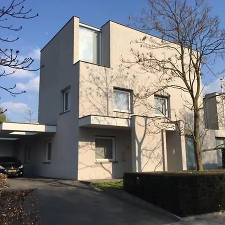 Bed & Wellness Boxtel, Luxe Met Airco En Eigen Badkamer, Ligbad 3* Бокстел