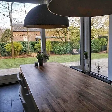 Bed & Wellness Boxtel, Luxe Met Airco En Eigen Badkamer, Ligbad 3* Бокстел