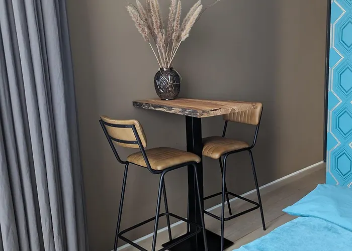 Couette-café Bed & Wellness Boxtel, Luxe Met Airco En Eigen Badkamer, Ligbad Boxtel